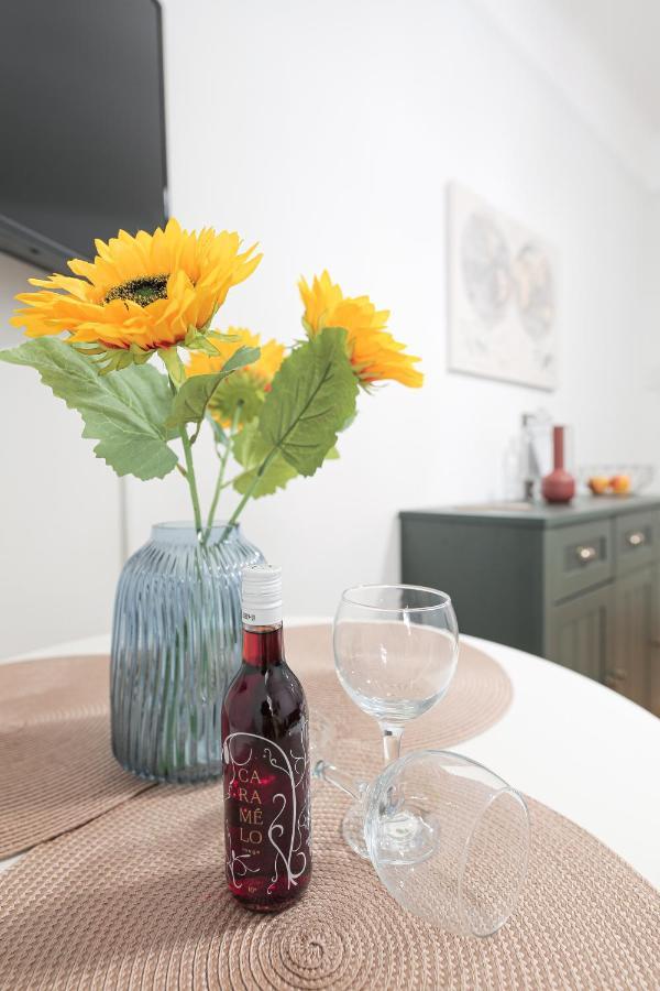 Uranus Apartment Selanik Dış mekan fotoğraf